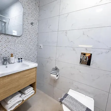 Thalassa Loft In